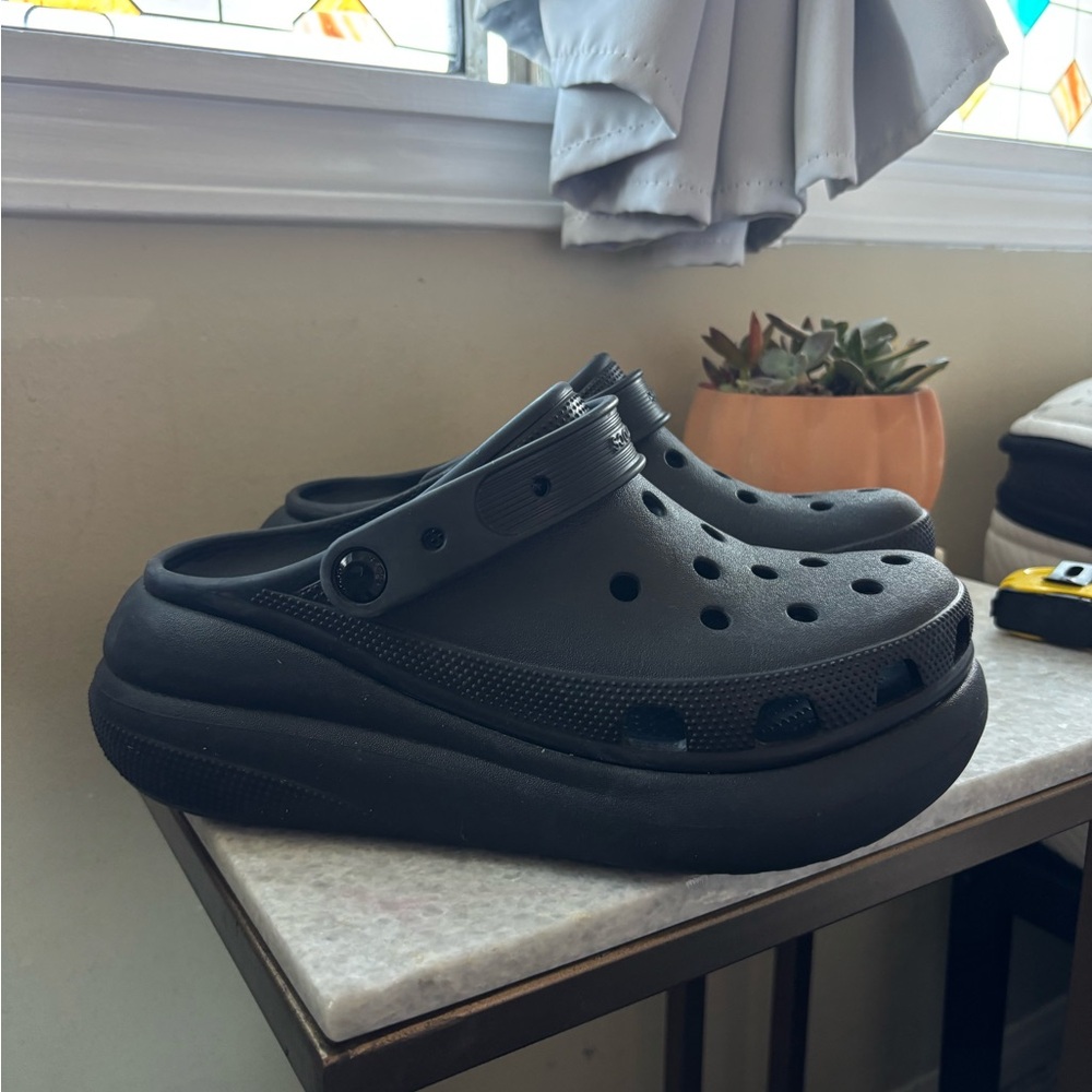 CROCS Black Platform Clogs